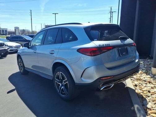 Cirrus Silver Metallic 2026 Mercedes-Benz GLC 300 Base 4MATIC
