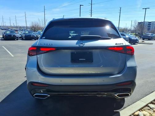 Cirrus Silver Metallic 2026 Mercedes-Benz GLC 300 Base 4MATIC
