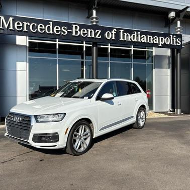 Glacier White Metallic 2017 Audi Q7 3.0T Prestige