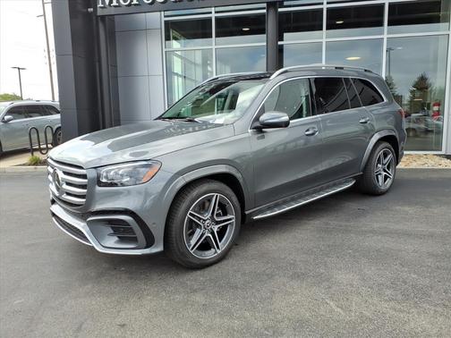 2026 Mercedes-Benz GLS 450 