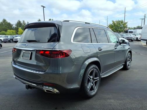 2026 Mercedes-Benz GLS 450 