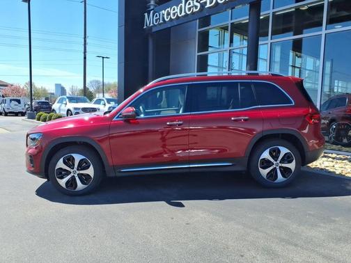 2026 Mercedes-Benz GLB 250 Base 4MATIC