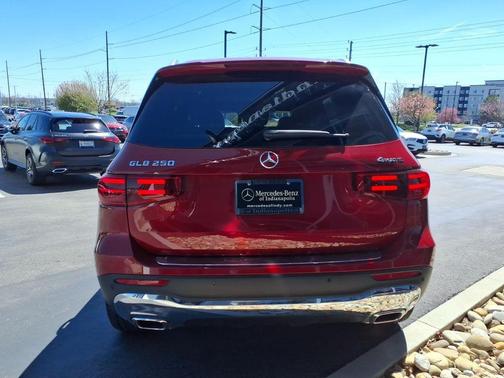 2026 Mercedes-Benz GLB 250 Base 4MATIC