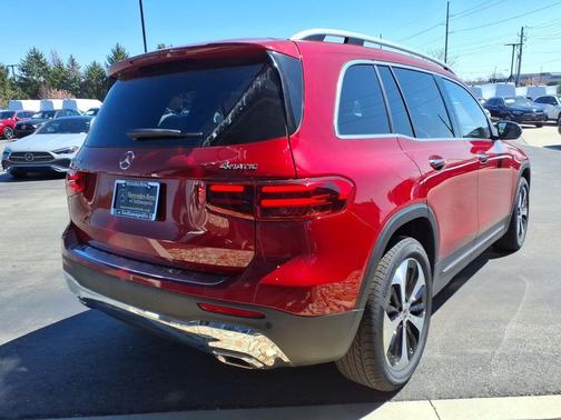 2026 Mercedes-Benz GLB 250 Base 4MATIC