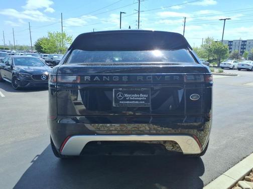 Narvik Black 2020 Land Rover Range Rover Velar S R-Dynamic