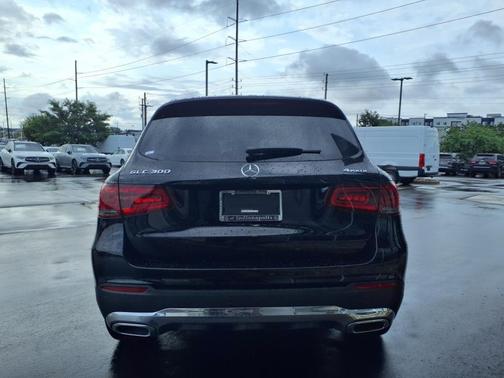 2022 Mercedes-Benz GLC 300 Base 4MATIC