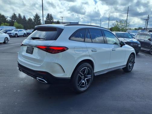 2025 Mercedes-Benz GLC 300 Base 4MATIC