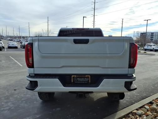 2021 GMC Sierra 2500 AT4