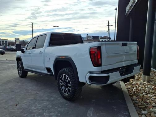 2021 GMC Sierra 2500 AT4