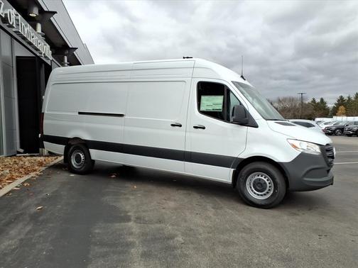 2026 Mercedes-Benz Sprinter 2500 High Roof