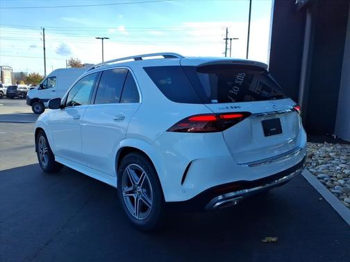 Polar White 2026 Mercedes-Benz GLE 580 AWD 4MATIC