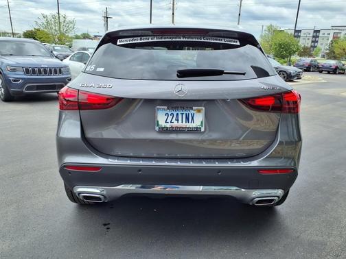 2025 Mercedes-Benz GLA 250 Base 4MATIC