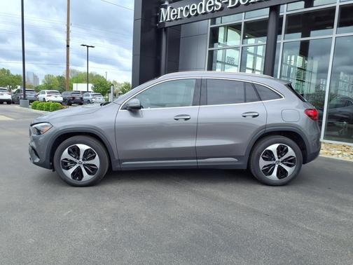 2025 Mercedes-Benz GLA 250 Base 4MATIC