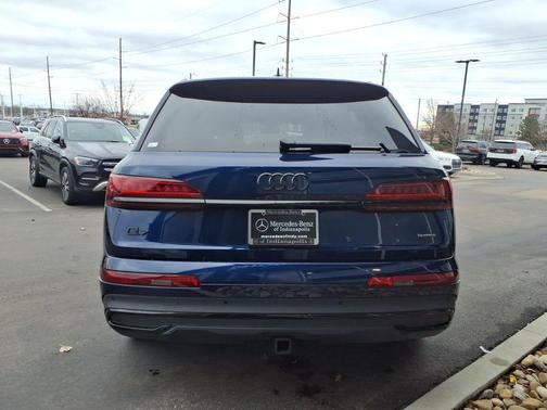 2023 Audi Q7 55 Prestige