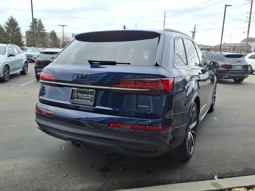 2023 Audi Q7 55 Prestige