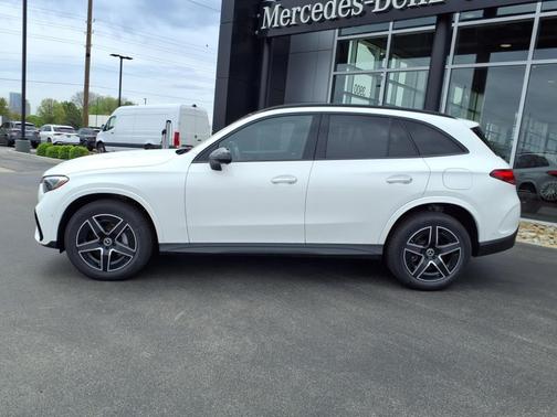 2025 Mercedes-Benz GLC 350e Base 4MATIC