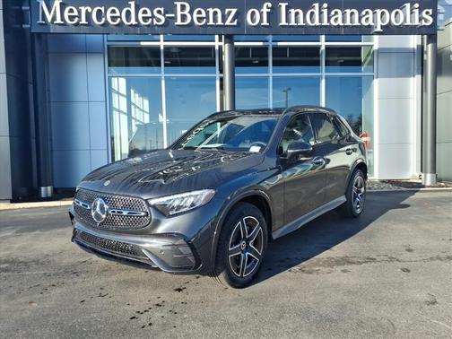 Graphite Gray Metallic 2026 Mercedes-Benz GLC 300 Base 4MATIC