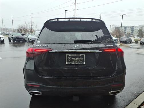 Obsidian Black Metallic 2026 Mercedes-Benz GLE 350 Base 4MATIC