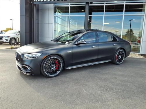 2026 Mercedes-Benz AMG S 63 E Base