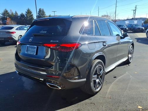 2026 Mercedes-Benz GLC 300 Base 4MATIC