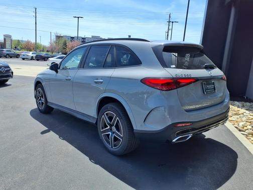 2025 Mercedes-Benz GLC 300 Base 4MATIC