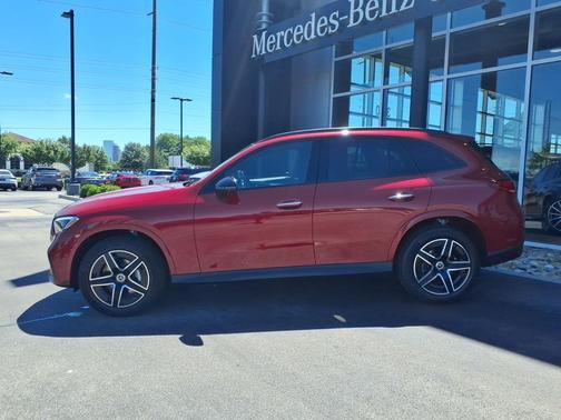 MAN PATAGONIA R 2026 Mercedes-Benz GLC 300 Base 4MATIC