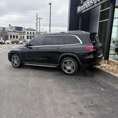 2023 Mercedes-Benz GLS 450 4MATIC