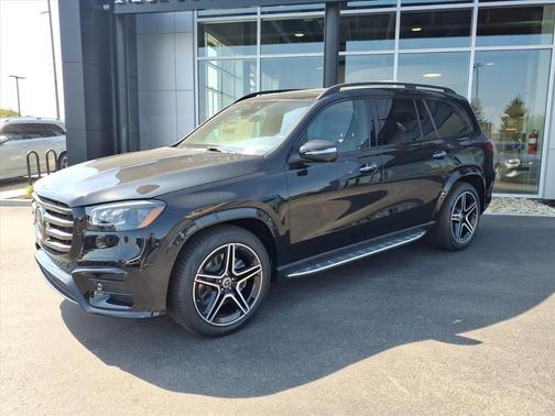 2026 Mercedes-Benz GLS 450 