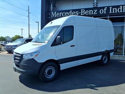 2025 Mercedes-Benz Sprinter 2500 Standard Roof