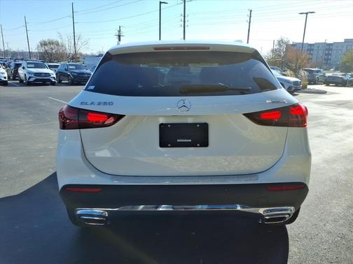 Polar White 2026 Mercedes-Benz GLA 250 Base 4MATIC