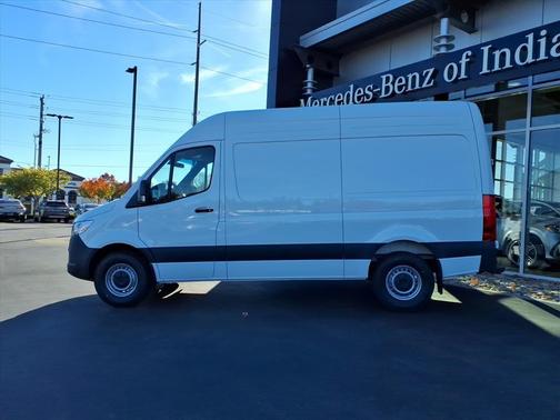 2026 Mercedes-Benz Sprinter 2500 Standard Roof