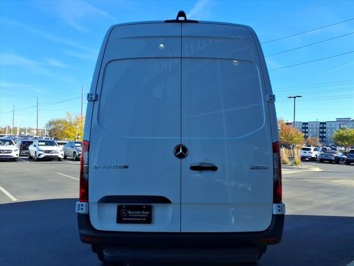 2026 Mercedes-Benz Sprinter 2500 Standard Roof