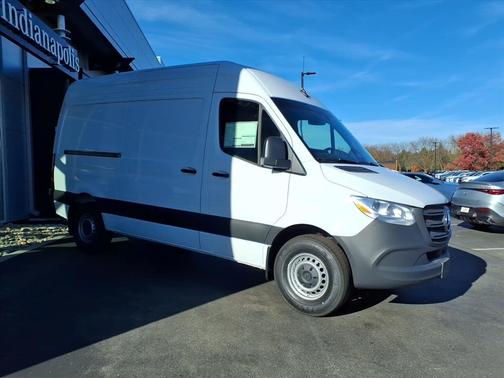 2026 Mercedes-Benz Sprinter 2500 Standard Roof