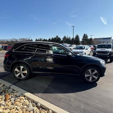 2018 Mercedes-Benz GLC 300 Base 4MATIC