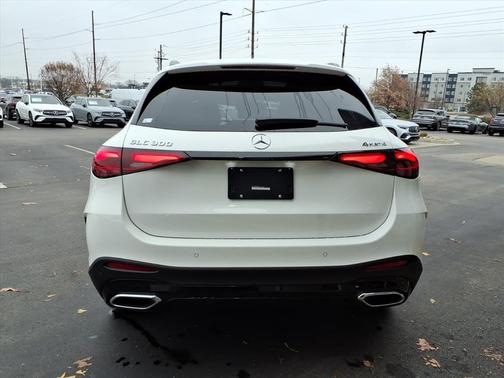 2026 Mercedes-Benz GLC 300 Base 4MATIC