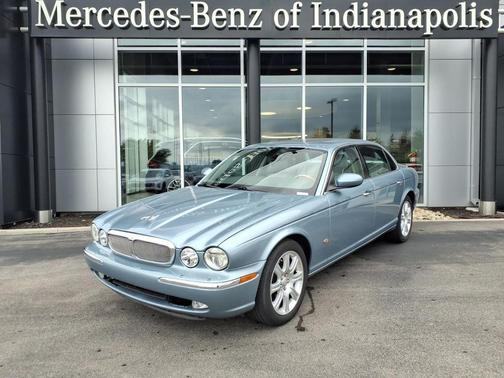 Zircon 2006 Jaguar XJ8 L