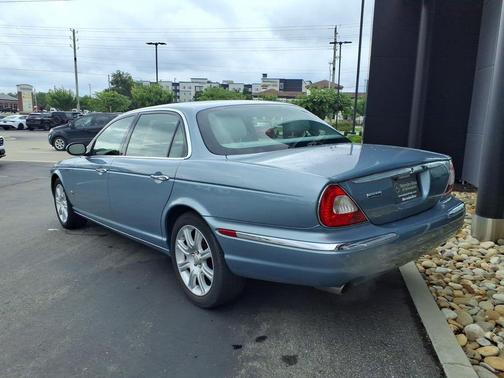 Zircon 2006 Jaguar XJ8 L