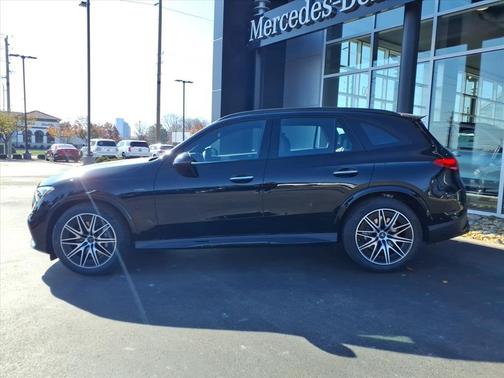 2026 Mercedes-Benz AMG GLC 43 Base