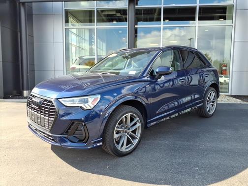 2021 Audi Q3 45 S line Premium
