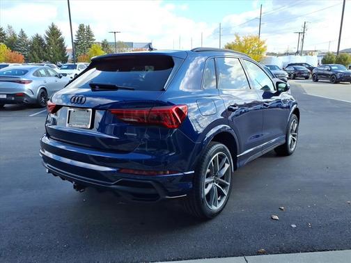 2021 Audi Q3 45 S line Premium