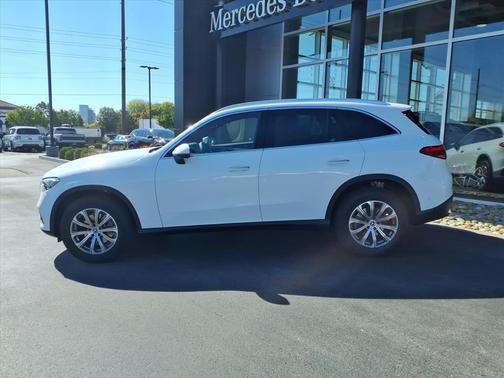 2026 Mercedes-Benz GLC 300 Base 4MATIC