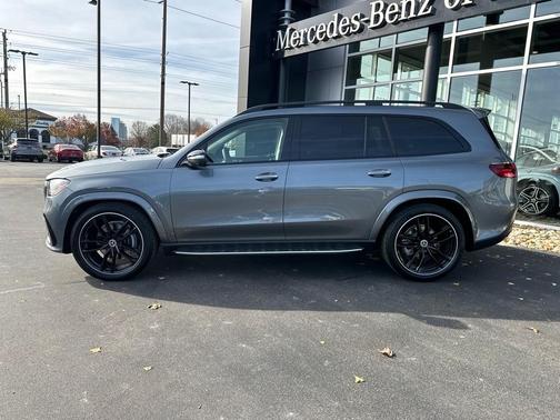 2025 Mercedes-Benz GLS 450 4MATIC