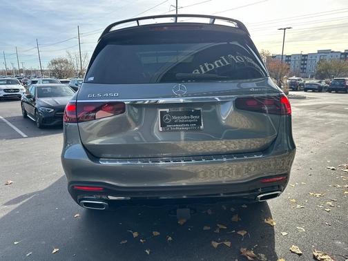 2025 Mercedes-Benz GLS 450 4MATIC