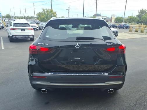 2025 Mercedes-Benz AMG GLA 35 Base