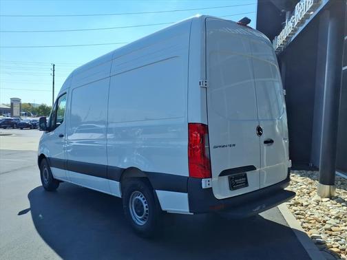2025 Mercedes-Benz Sprinter 2500 Standard Roof