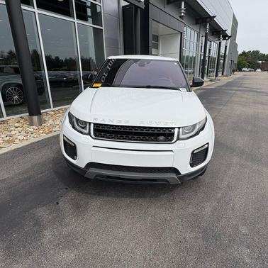 Fuji White 2016 Land Rover Range Rover Evoque SE