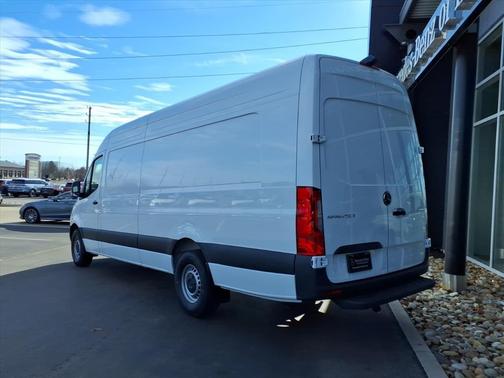 2026 Mercedes-Benz Sprinter 2500 170 WB High Roof Extended Cargo