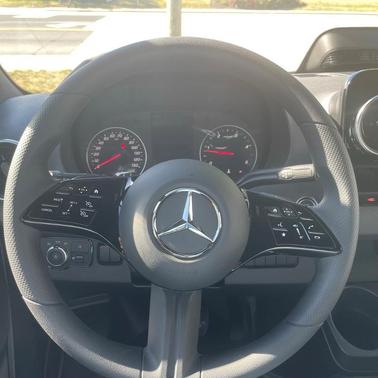 2025 Mercedes-Benz Sprinter 2500 High Roof