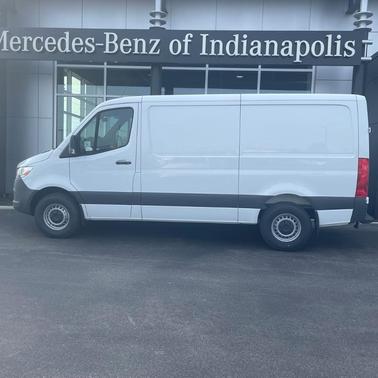 2025 Mercedes-Benz Sprinter 2500 Standard Roof