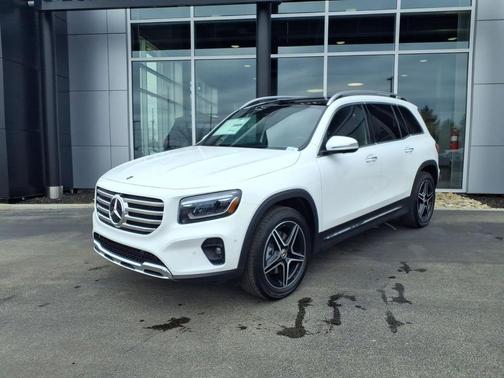 Polar White 2026 Mercedes-Benz GLB 250 Base 4MATIC